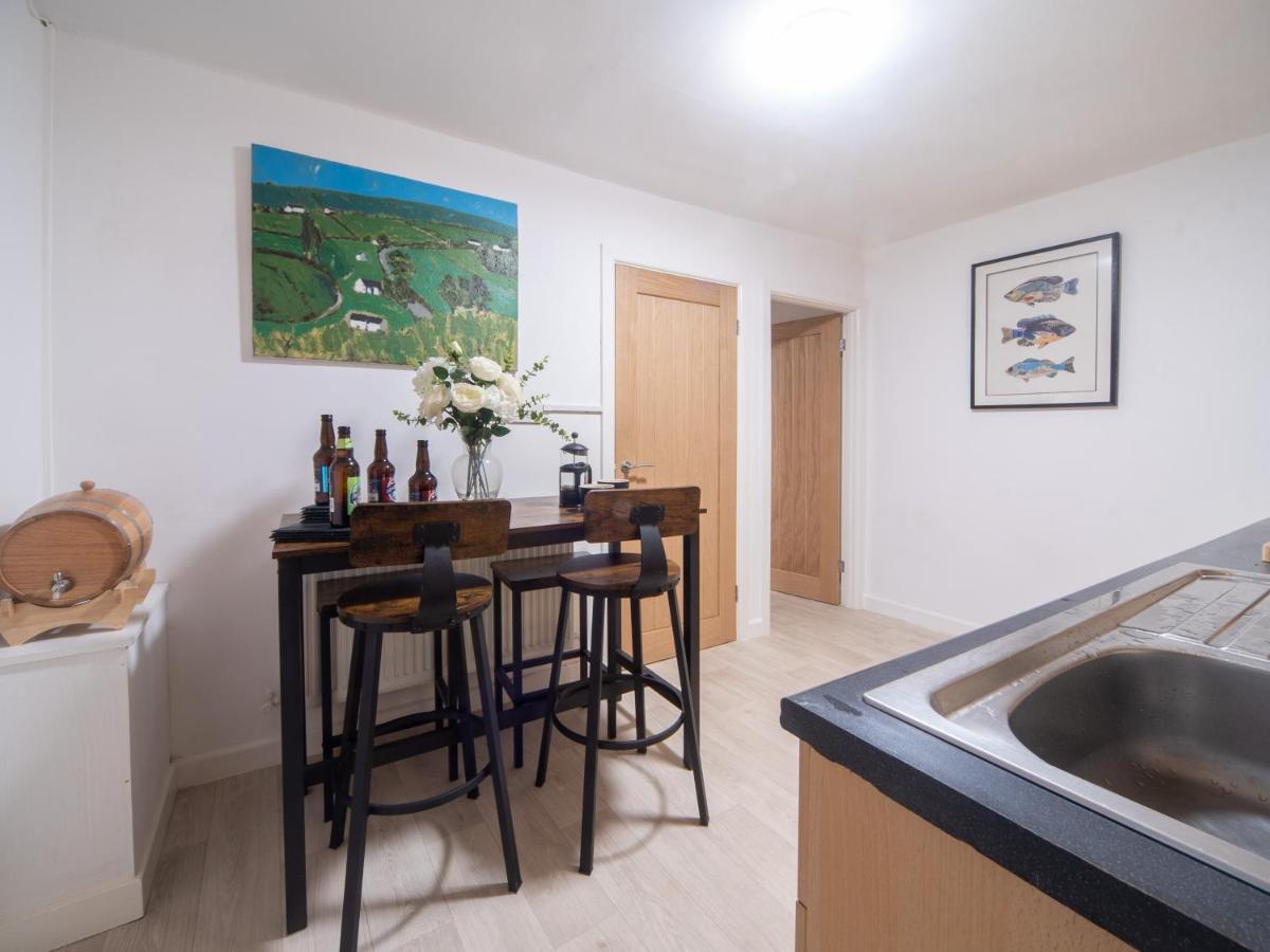 Appartement Castle View - Flat In Mumbles - Free Parking à Oystermouth Extérieur photo